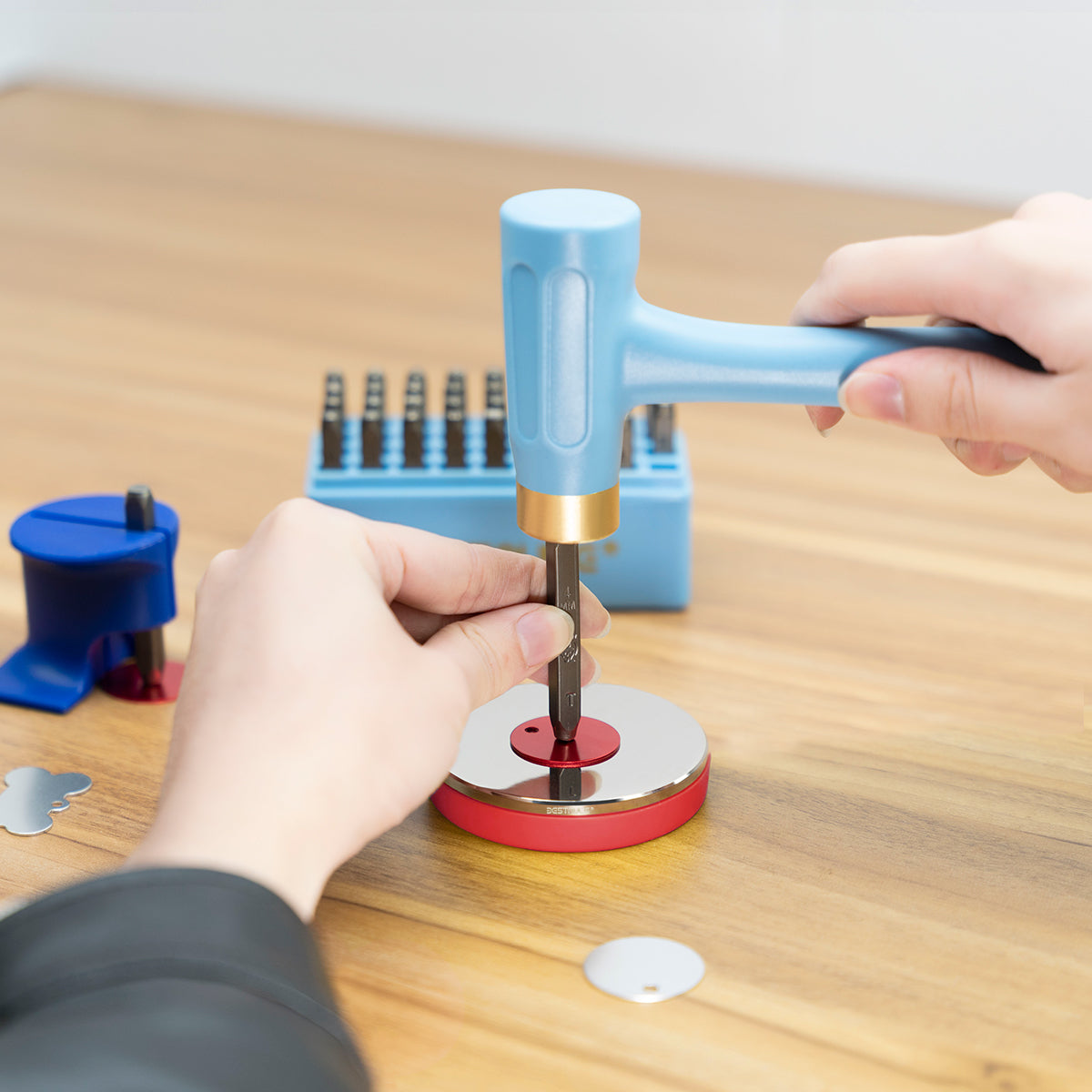 BESTNULE Professional Steel Bench Block, Covered with TPR Soft Plastic at The Bottom, Metal Stamping Table Mirror, Polishing with Chrome Plating for Jewelry Stamping (Dia: 3”, H: 19/32”) (Red Base)