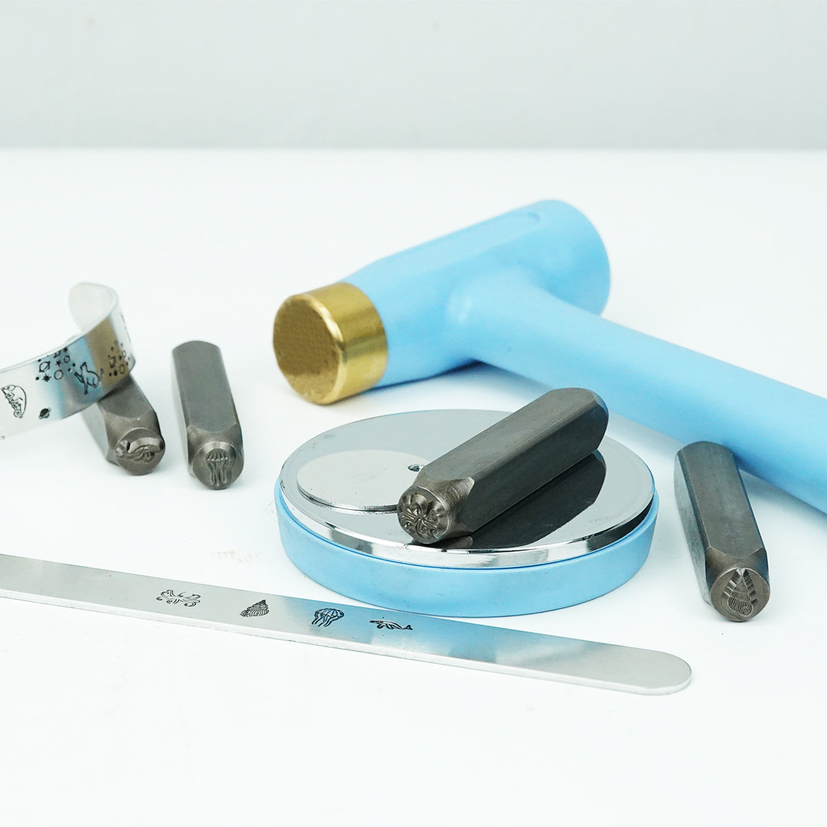 BESTNULE 4pcs Metal Design Stamps Punch Stamping Tool, Hard Carbon Steel Tools to Stamp or Punch Metal, Jewelry, Clay, Leather, Wood (Marine Life)